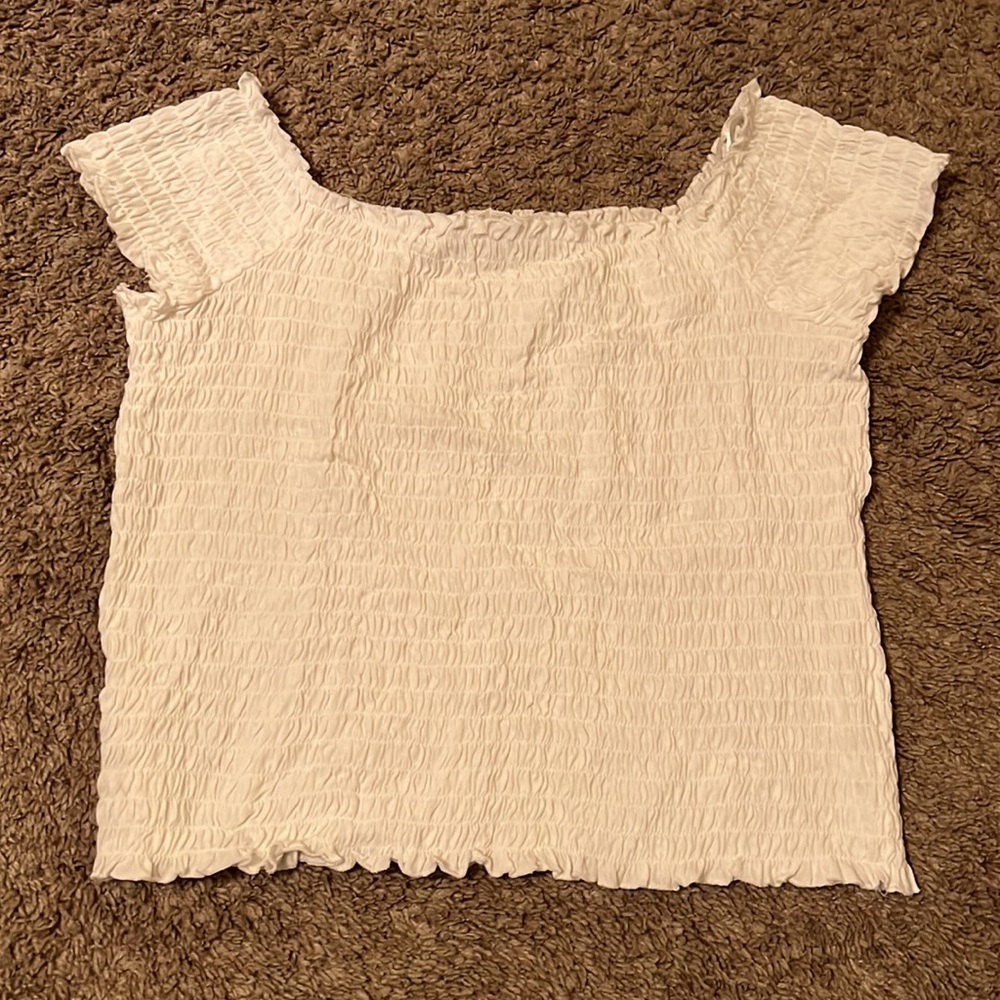White Ruched Top - Picture 3 of 4